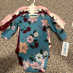 Baby 4 pack Onesies size 3 months